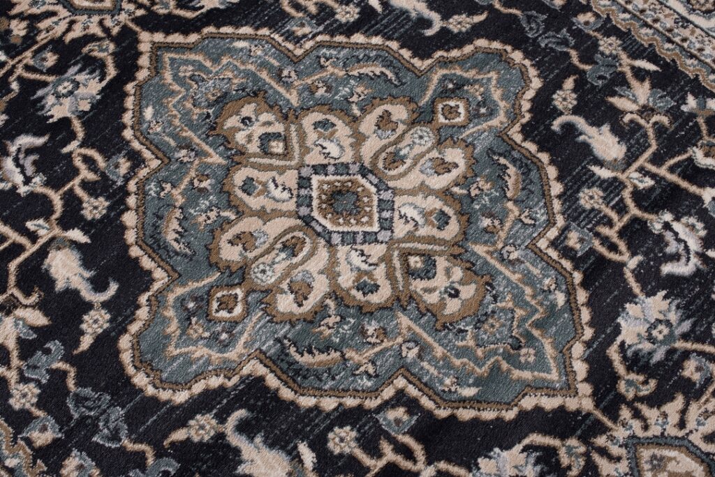 Dywan Colorado Tradycyjny Czarny Niebieski Ornamenty