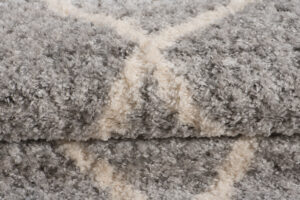 Dywan Versay Szary Kremowy w Kratę z Frędzlami