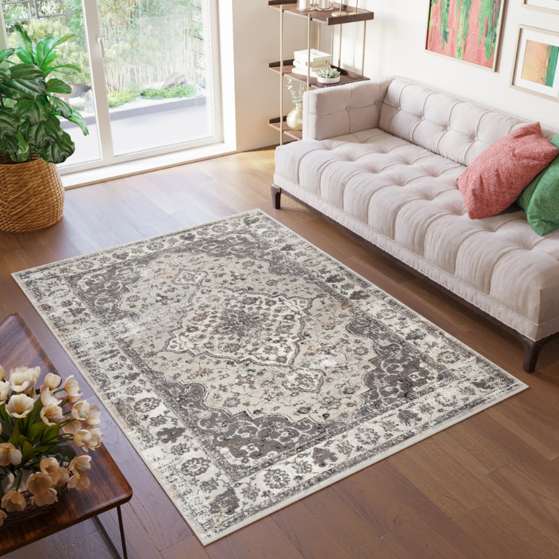 Szary dywan w stylu vintage