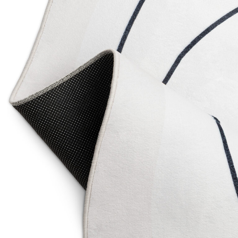 Dywan Wisp o Nieregularnym Kształcie Biały Linie